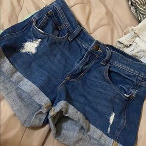 Boyfriend shorts🌺